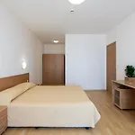 Hotell Trakia Plaza & Slăntjev Brjag