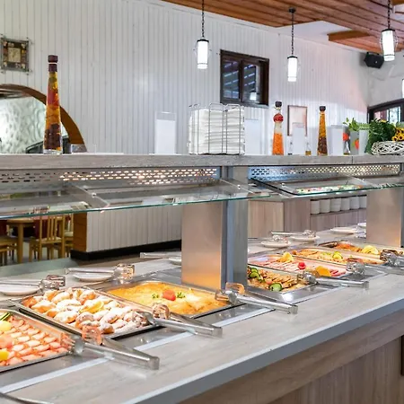 فندق Trakia Plaza &