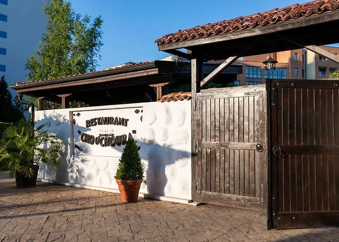 Trakia Plaza & Hotel