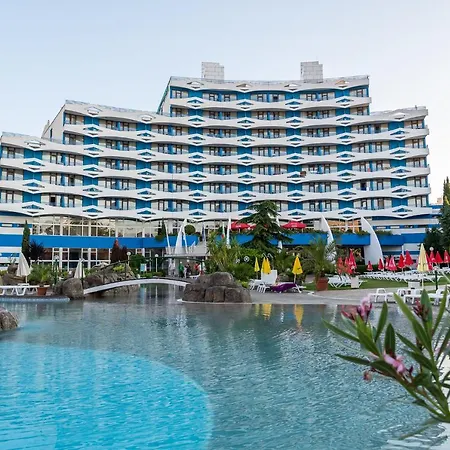 Ξενοδοχείο Trakia Plaza & 4*